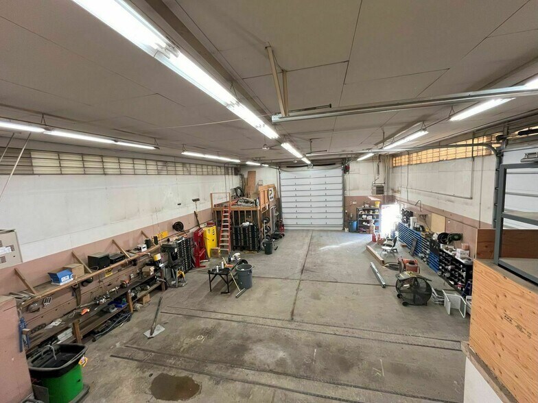 More Photos Of 13521 E Trent Ave, Spokane Light Distribution For Lease