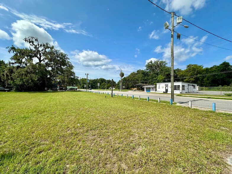 More Photos Of 000 Summit Street, Crescent City Land For Sale