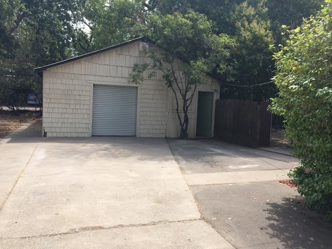 More Photos Of 9625 Elk Grove Florin Rd, Elk Grove Freestanding For Lease