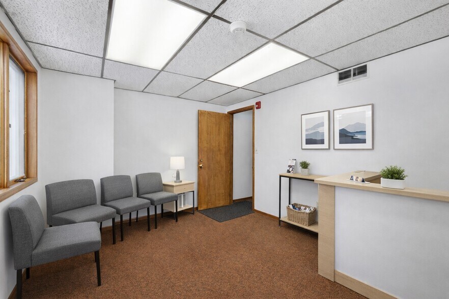 More Photos Of 328 Green Pond Rd, Hibernia Office Residential For Lease