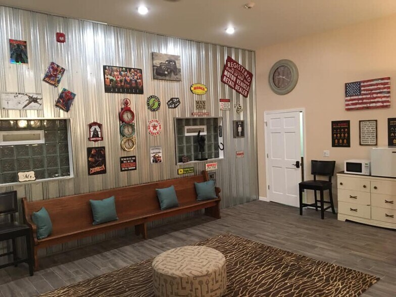 More Photos Of 52 Nestle Dr, Fulton Lodge Meeting Hall For Sale