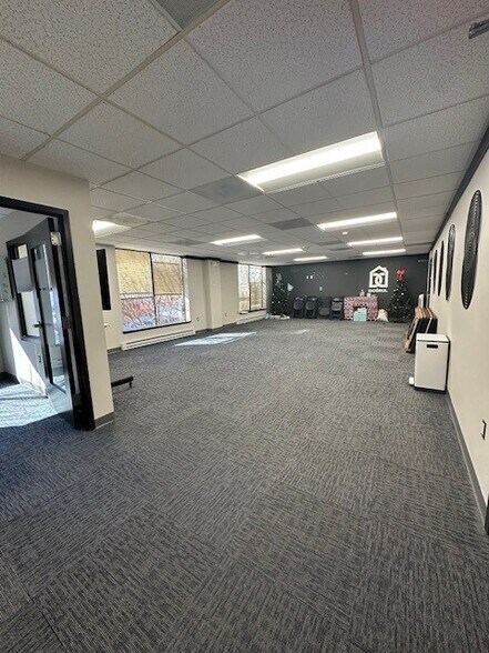More Photos Of 3918 Prosperity Ave, Fairfax Office For Lease