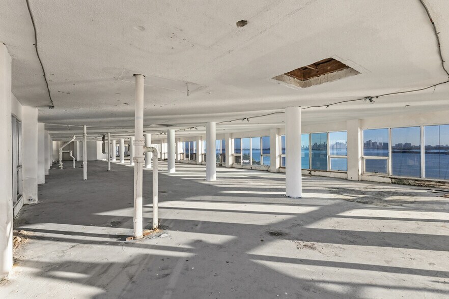 More Photos Of 7904 West Dr, North Bay Village Apartments For Sale