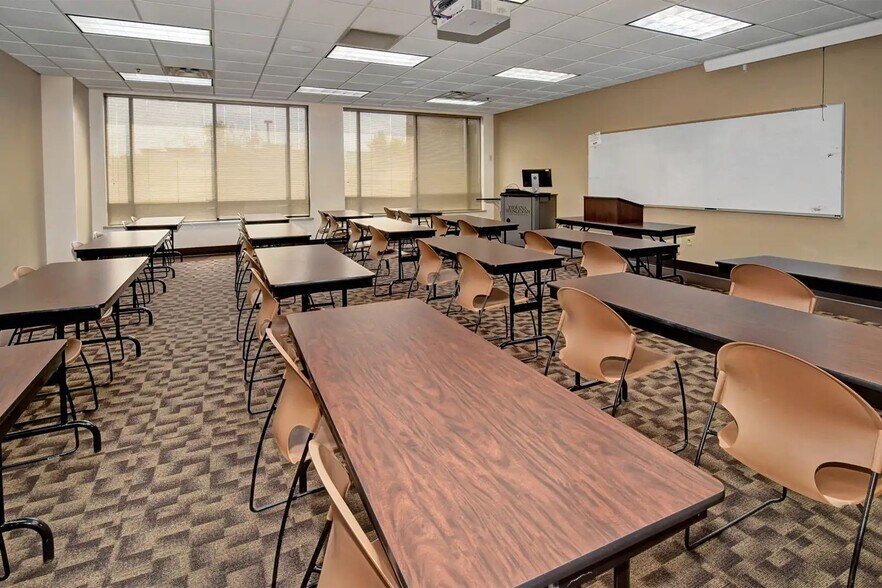 More Photos Of 1500 Alliant Ave, Louisville Schools For Sale