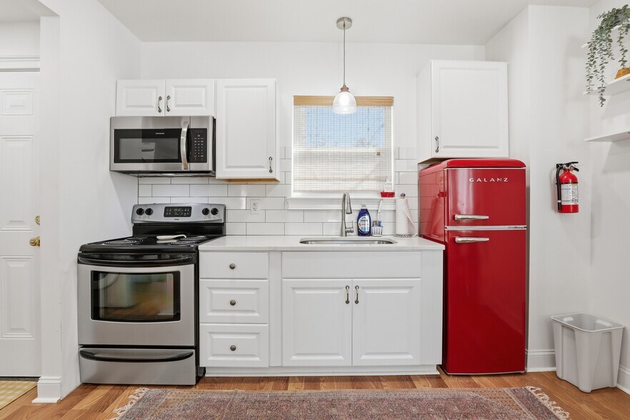 More Photos Of 521 W 37th St, Savannah Multifamily For Sale