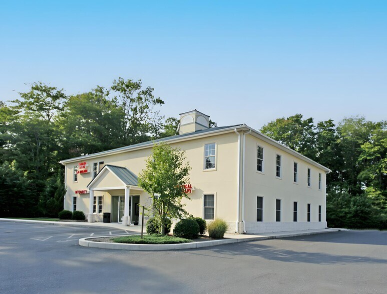 Primary Photo Of 29 Atlantic Ave, Ocean View Office For Lease