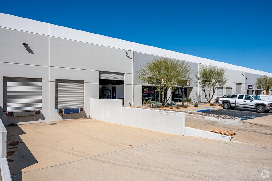 More Photos Of 1900 S Proforma Ave, Ontario Warehouse For Lease