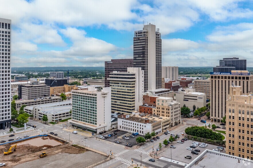 More Photos Of 601 S Boulder Ave, Tulsa Office For Sale