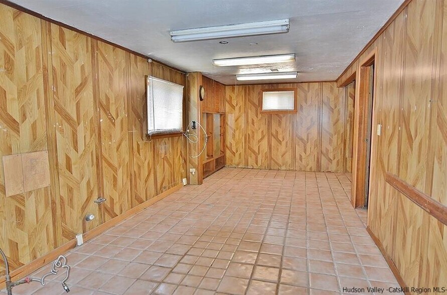 More Photos Of 235 Main St, New Paltz Apartments For Sale