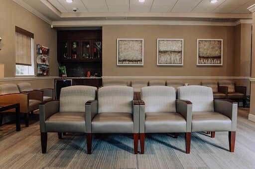 More Photos Of 2816 Manatee Ave, Bradenton Medical For Sale