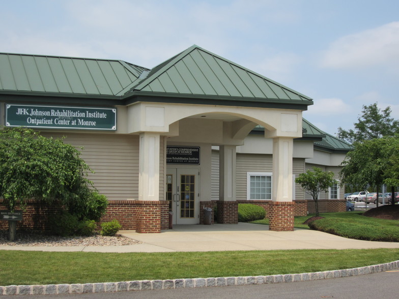 Primary Photo Of 100 Overlook Dr, Monroe Township Medical For Lease