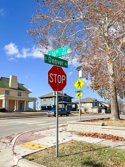 More Photos Of 1521 S Denver Ave, Tulsa Office For Sale