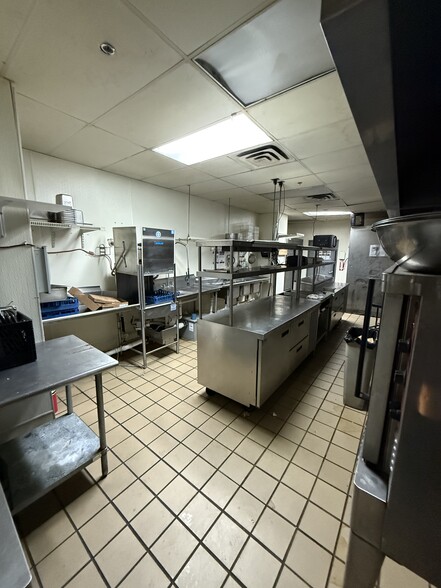 More Photos Of 369-373 George St, New Brunswick General Retail For Lease