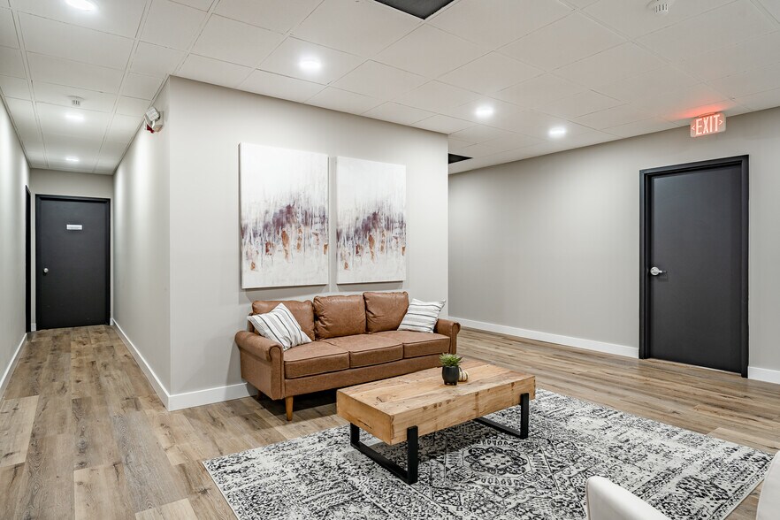 More Photos Of 1244 West Chester Pike, West Chester Office Residential For Lease