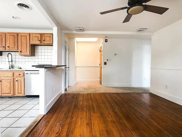 More Photos Of 3401 Conrad St, Philadelphia Flex For Sale
