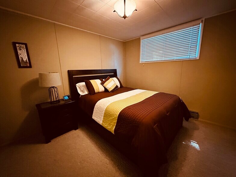 More Photos Of 107 E Main St, Bison Hotel For Sale