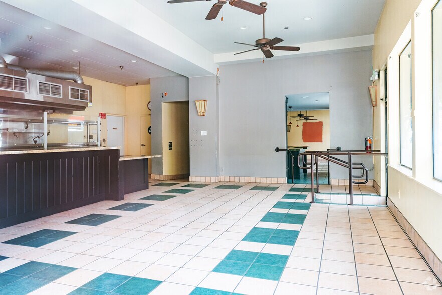 More Photos Of 500 Presidio Ave, San Francisco Office For Lease