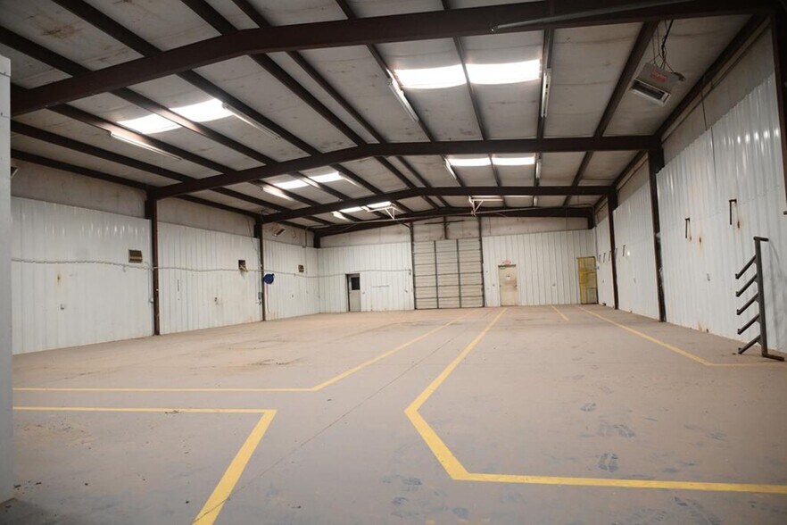 More Photos Of 3611 E State Highway 158, Midland Unknown For Lease