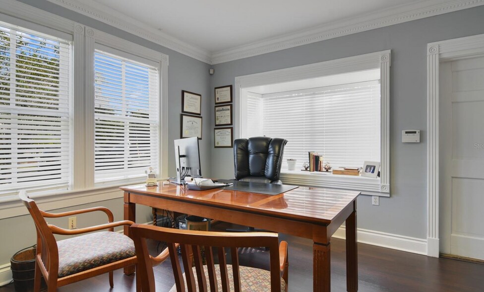 More Photos Of 851 N Donnelly St, Mount Dora Medical For Sale