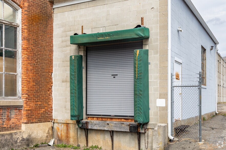 More Photos Of 90 South Street, West Warren Manufacturing For Sale