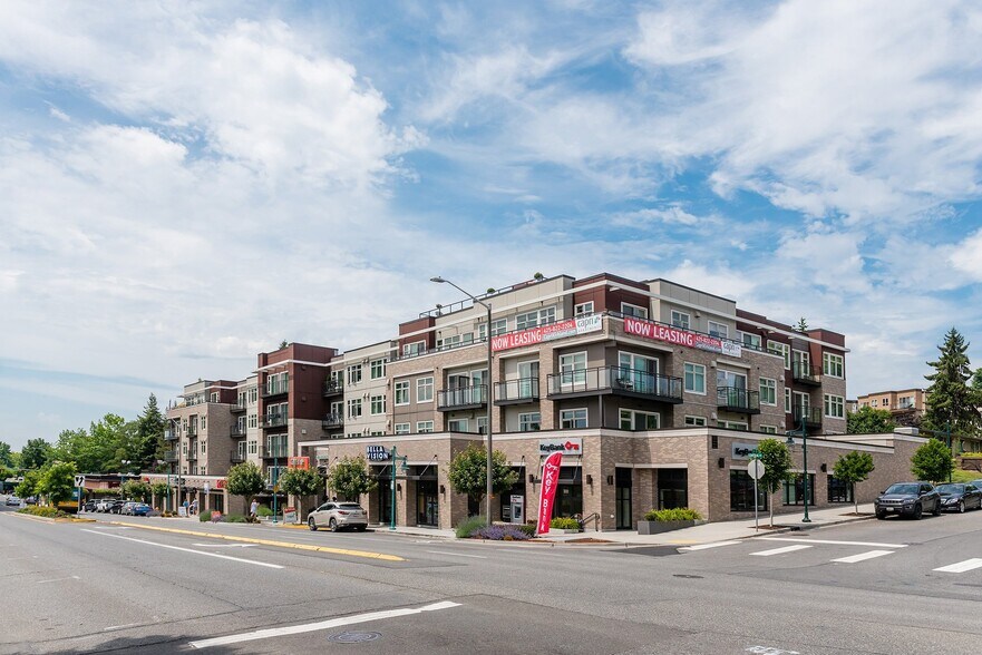 More Photos Of 324 Central Way, Kirkland Apartments For Lease