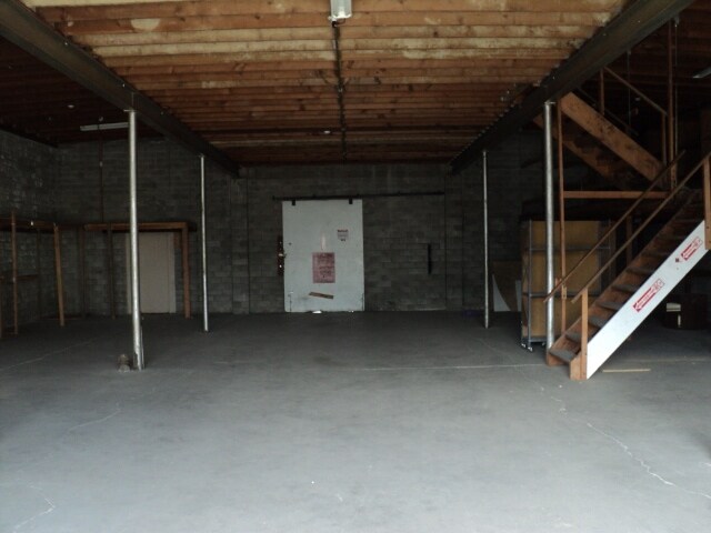 More Photos Of 844 S A St, Oxnard Light Distribution For Sale