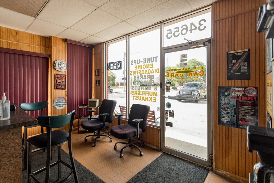 More Photos Of 34655 E Michigan Ave, Wayne Auto Repair For Sale
