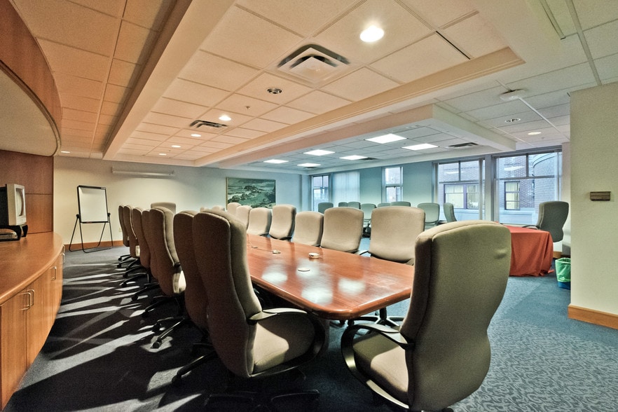 More Photos Of 100 Middle St, Portland Office For Lease