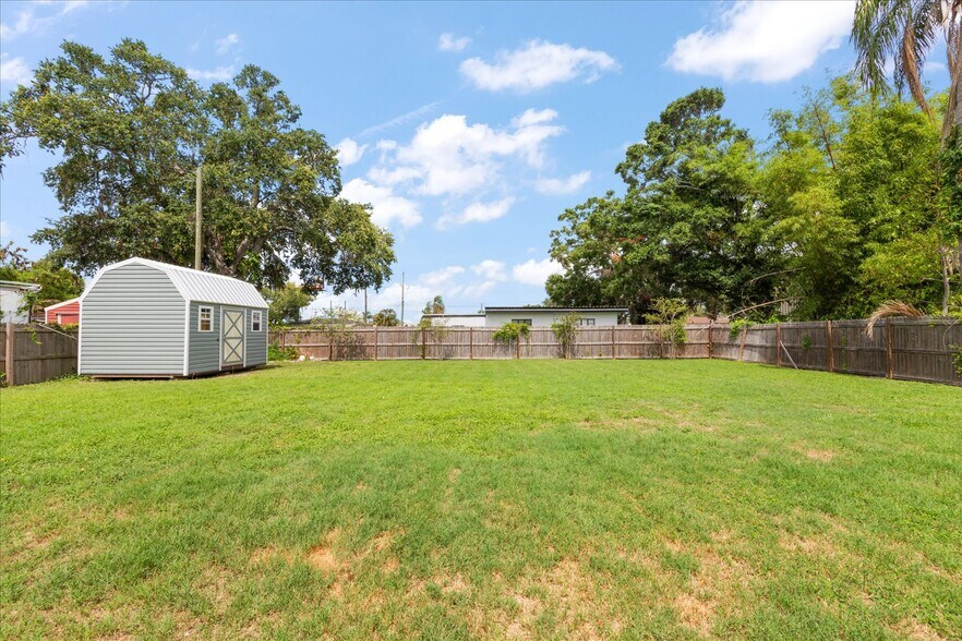 More Photos Of 2306 Cheryl Rd, Largo Service For Sale