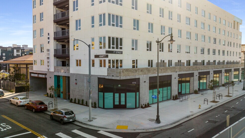 More Photos Of 107 S Hewitt St, Los Angeles Apartments For Lease