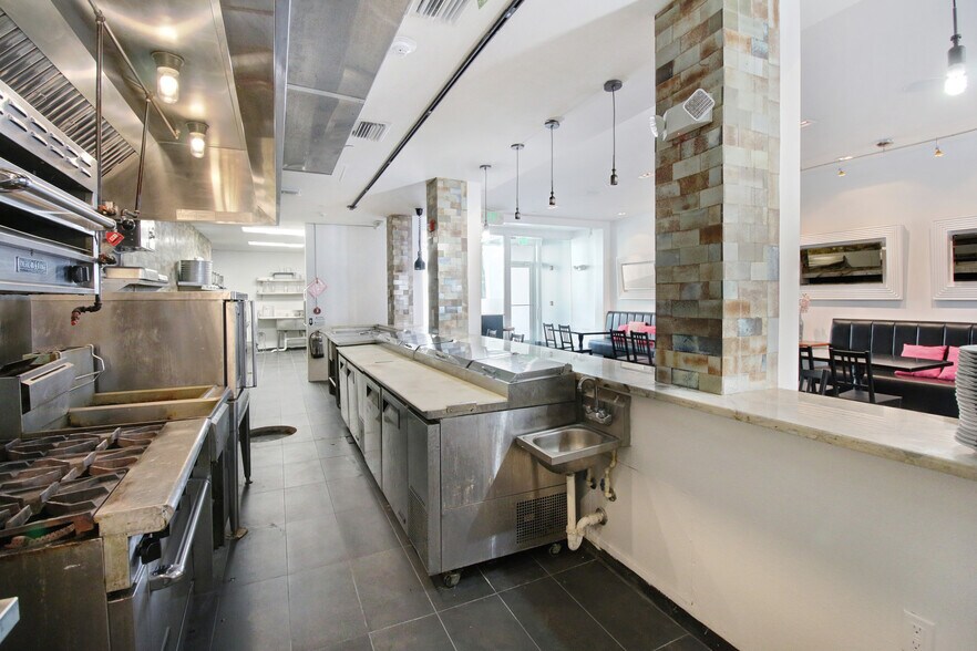 More Photos Of 1542 Washington Ave, Miami Beach Restaurant For Sale