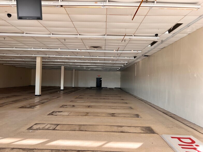 More Photos Of 19099 Pineville Rd, Long Beach Unknown For Lease