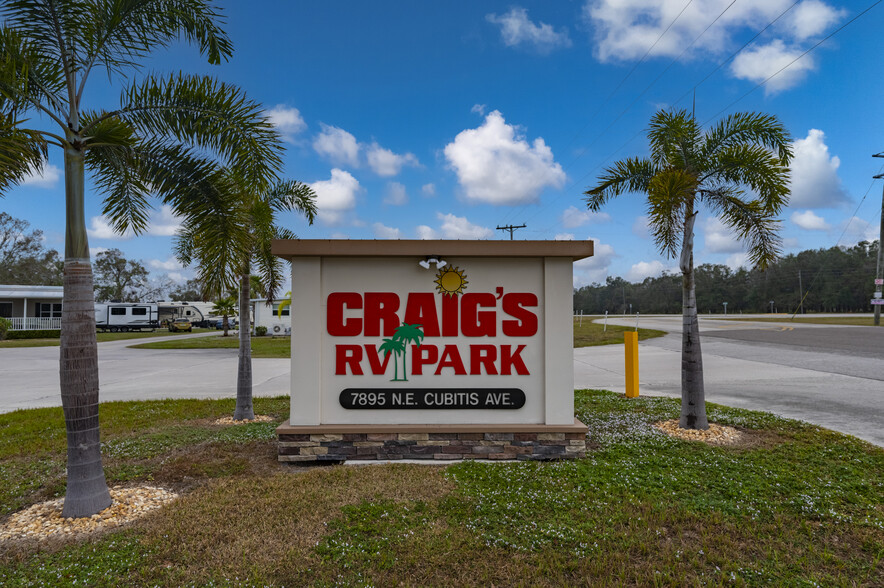 Primary Photo Of 7895 NE Cubitis Ave, Arcadia Manufactured Housing Mobile Home Park For Sale