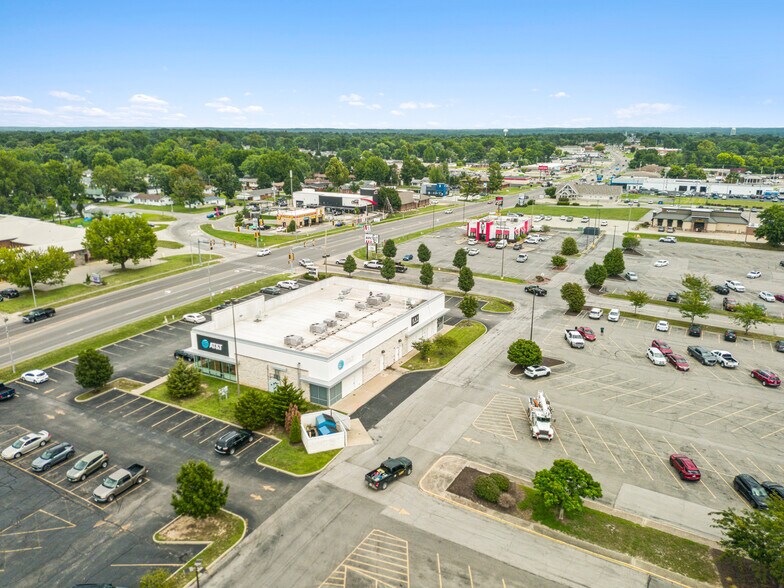 More Photos Of 3909 Broadway St, Mount Vernon Freestanding For Sale