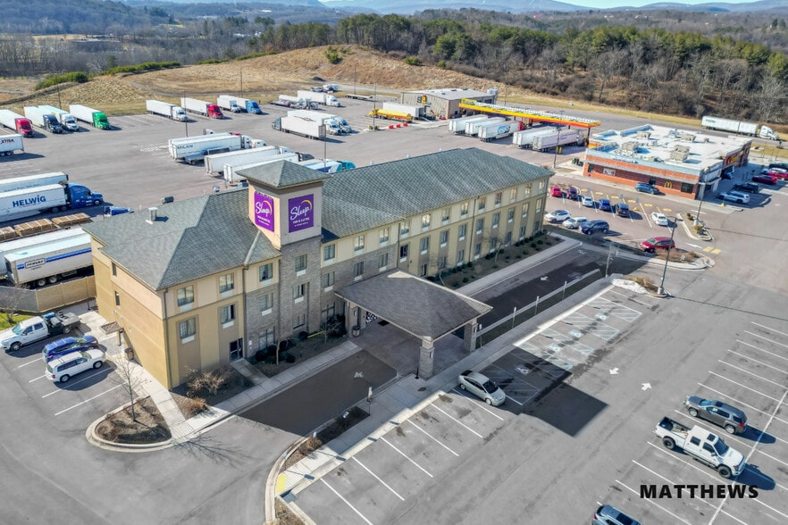 More Photos Of 13320 Ali Ghan Rd NE, Cumberland Hotel For Sale