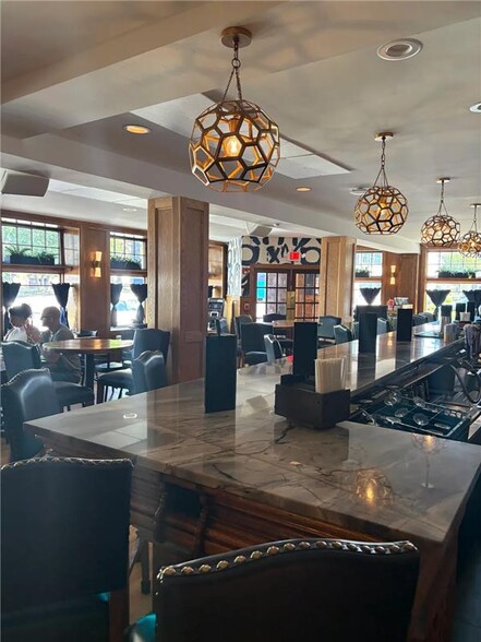 More Photos Of 38-40 N Broadway, Schenectady Restaurant For Sale