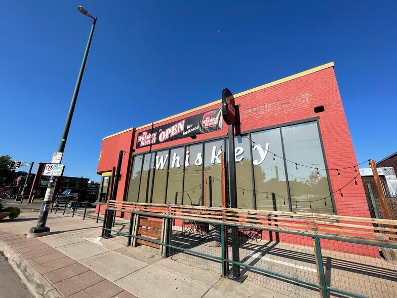 More Photos Of 3299 S Broadway, Englewood Freestanding For Lease