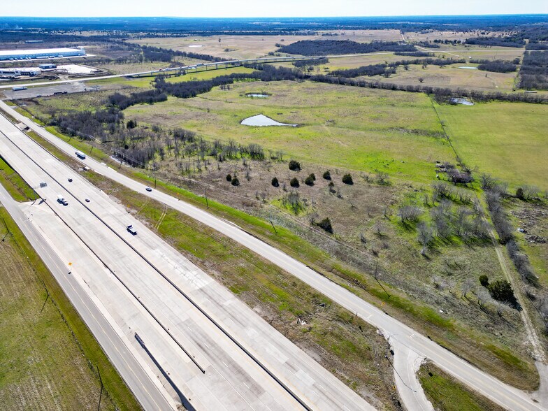 More Photos Of TBD 11.54 Acres IH-45 rd, Corsicana Land For Sale