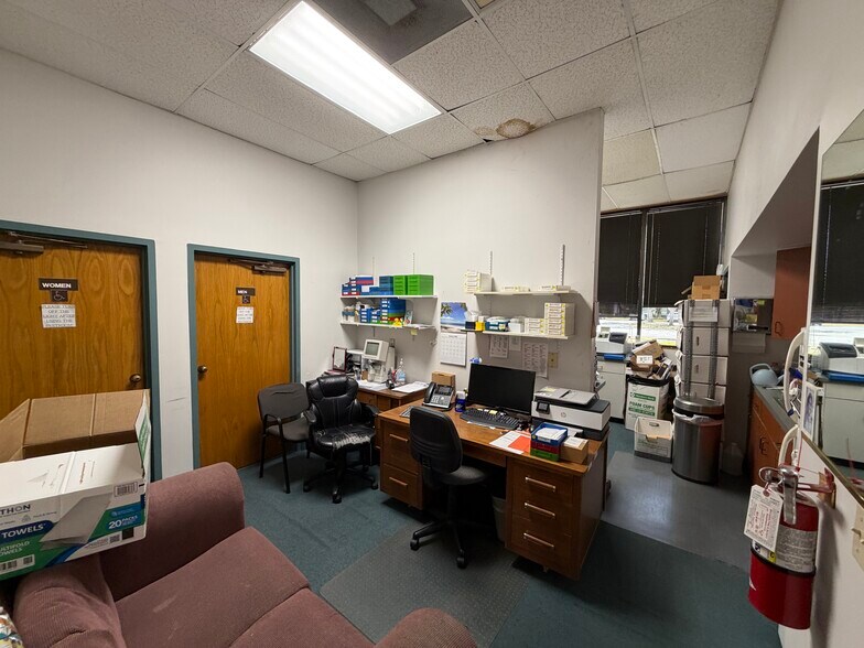 More Photos Of 107 Kingsway Rd, Brandon Medical For Sale