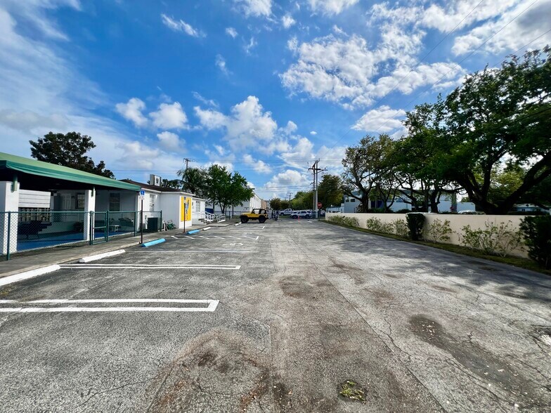 More Photos Of 5703 SW 17th St, Miami Daycare Center For Sale