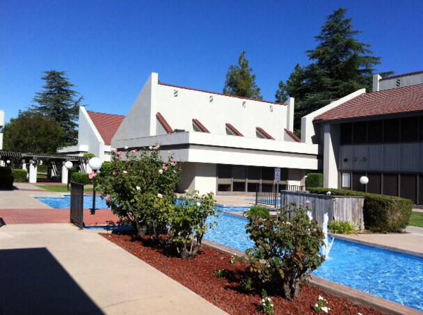 More Photos Of 4944 E Clinton Way, Fresno Medical For Sale