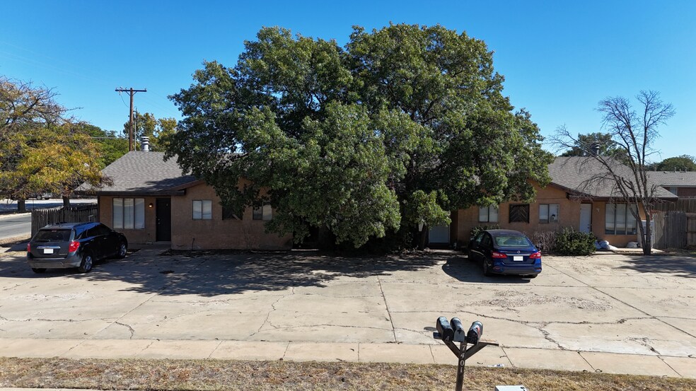 Primary Photo Of 7401 Avenue X, Lubbock Multifamily For Sale