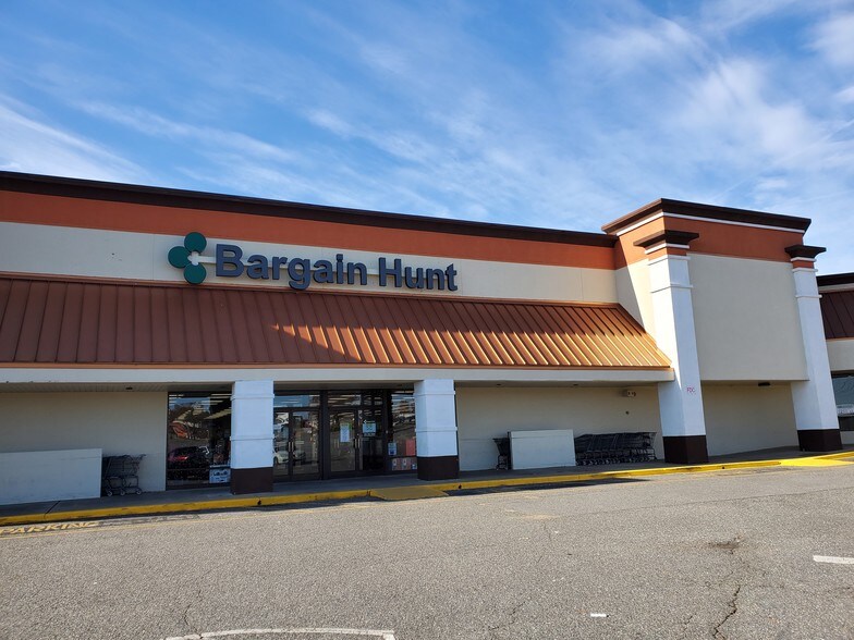 More Photos Of 1730 E Dixon Blvd, Shelby Unknown For Lease