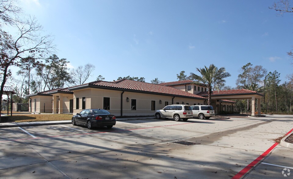 More Photos Of 119 Vision Park Blvd, Shenandoah Medical For Sale