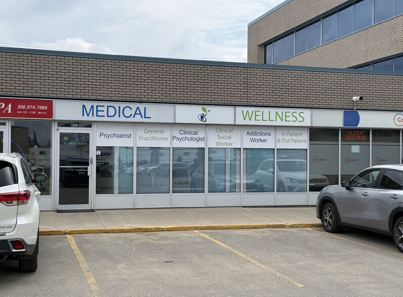More Photos Of 2100 8th St E, Saskatoon Office For Lease
