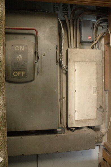 More Photos Of 5362 NY-41, Smithville Flats Industrial For Lease