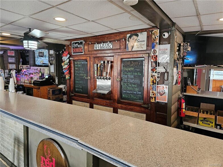 More Photos Of 3719 Abbott Rd, Orchard Park Restaurant For Sale