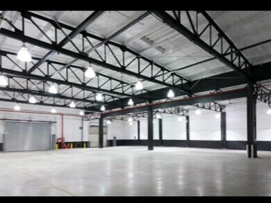 More Photos Of 25 Franklin St, Brooklyn Light Manufacturing For Lease