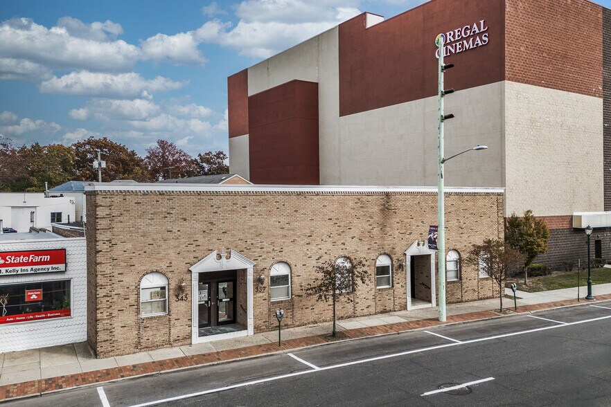 More Photos Of 337-343 Merrick Rd, Lynbrook Office For Sale