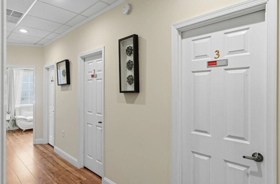 More Photos Of 503 Maple Ave W, Vienna General Retail For Sale